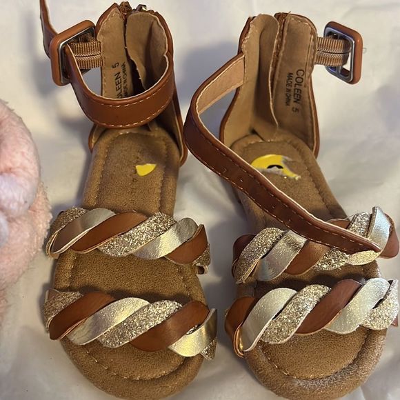 Girls size 5 and 6 shoe bundle - Picture 5 of 11